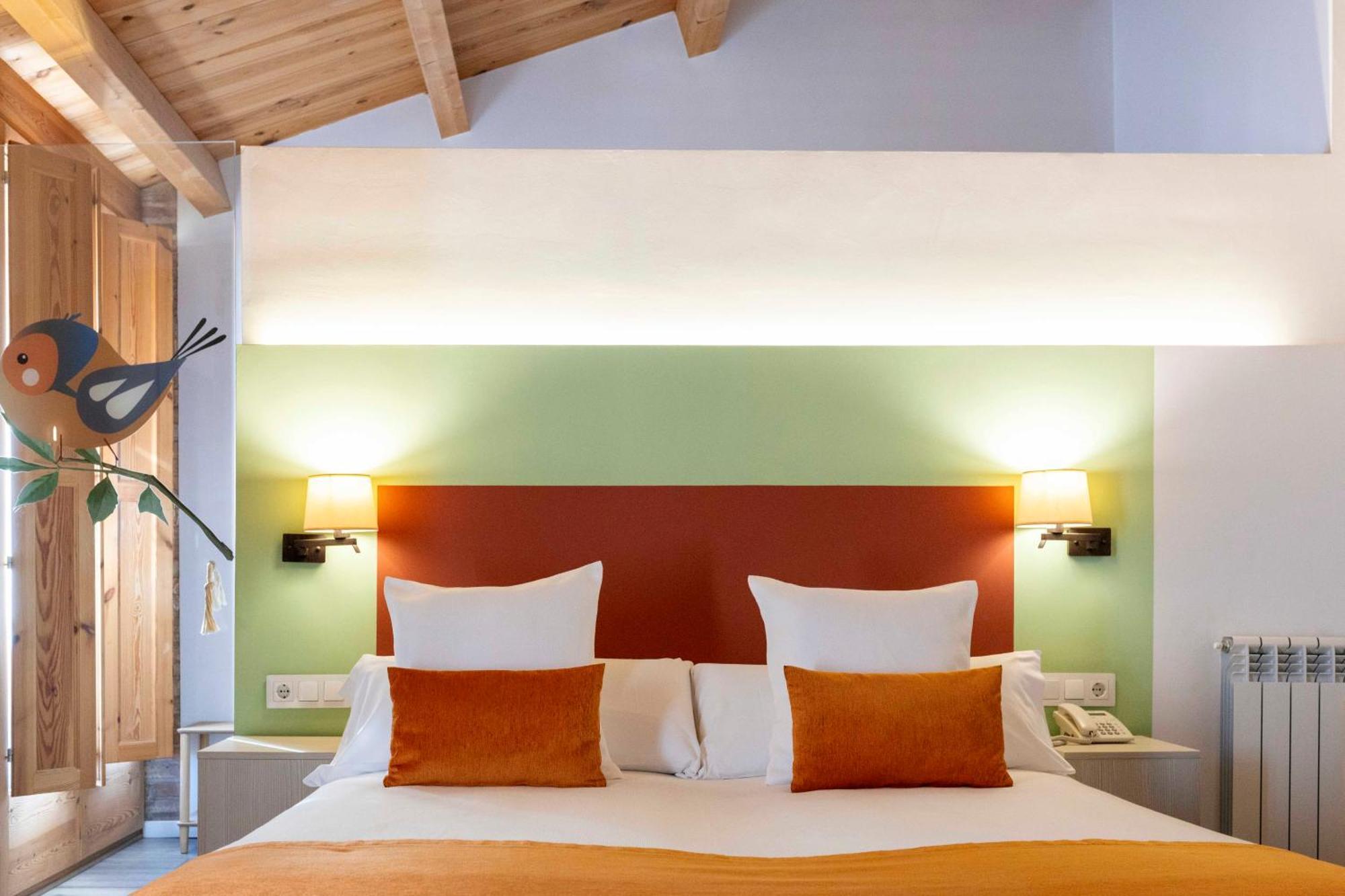 Hotel La Freixera Solsona Exterior photo