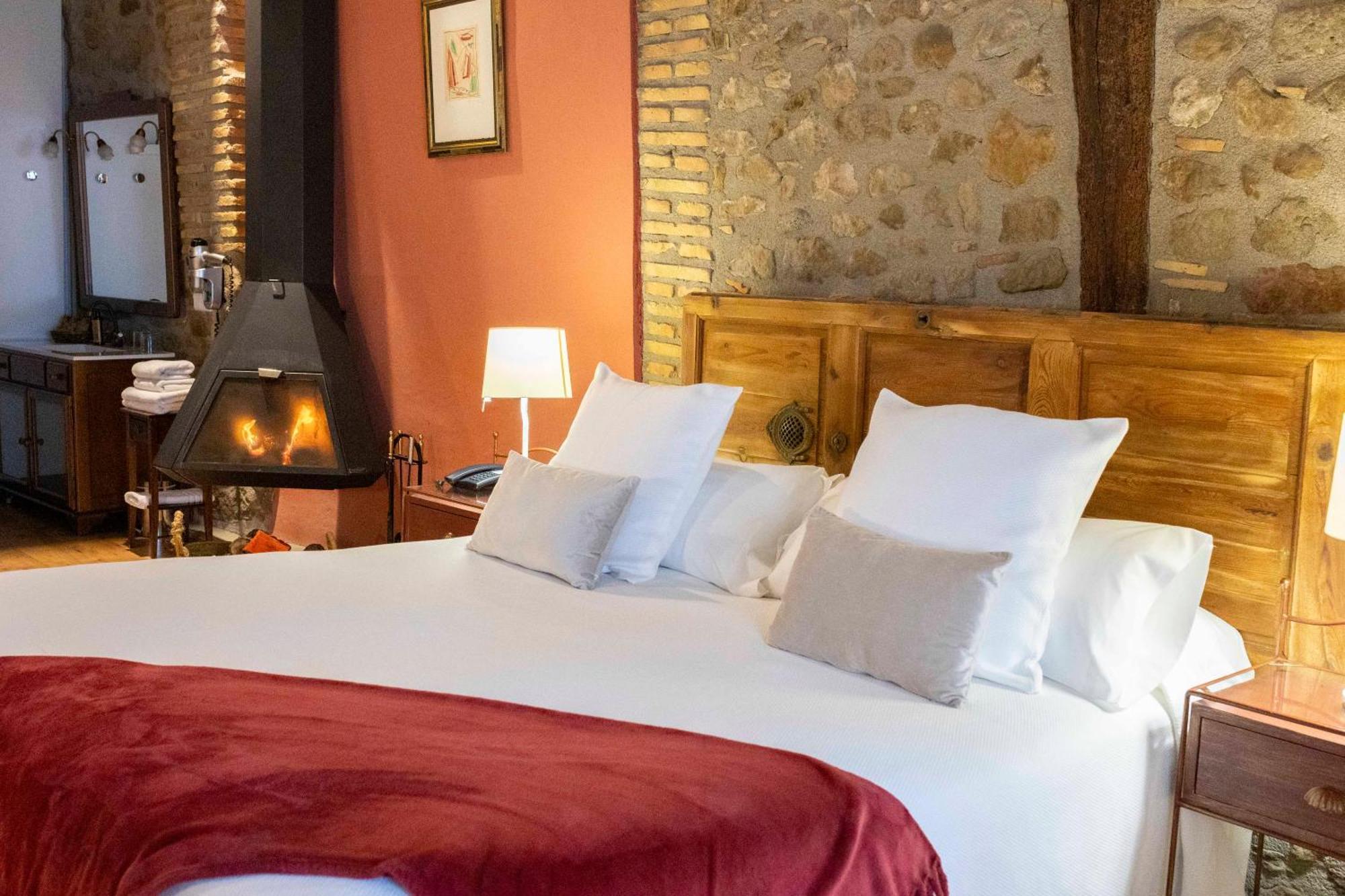 Hotel La Freixera Solsona Exterior photo