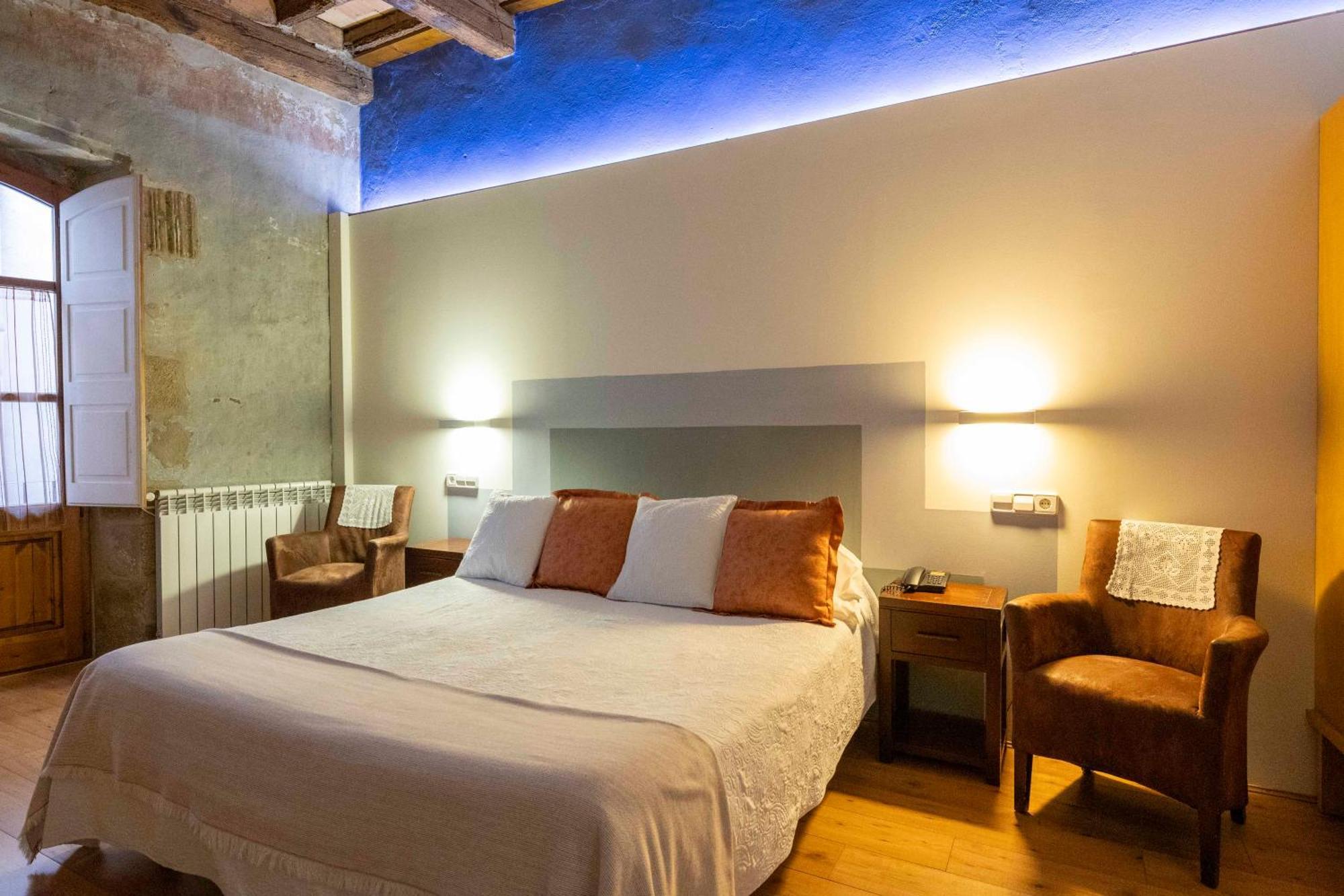 Hotel La Freixera Solsona Exterior photo